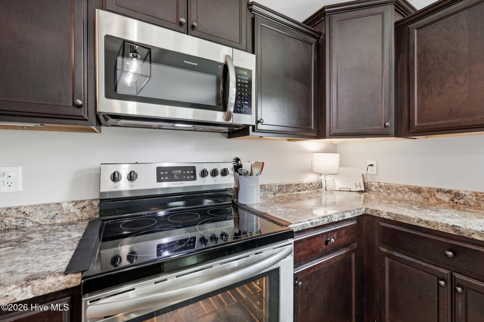 605 Coral Reef Court,Sneads Ferry