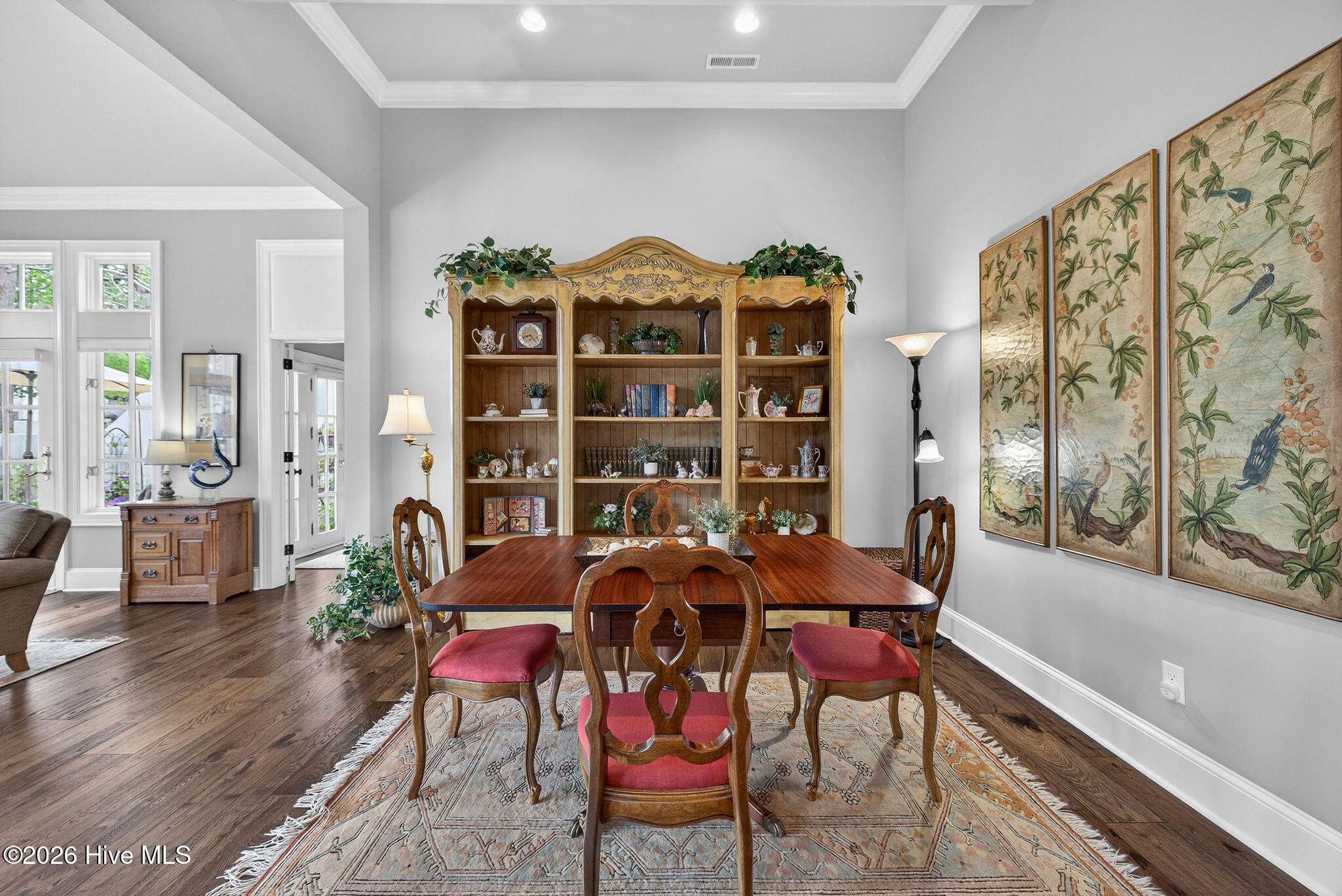 100565960 | Photo 30