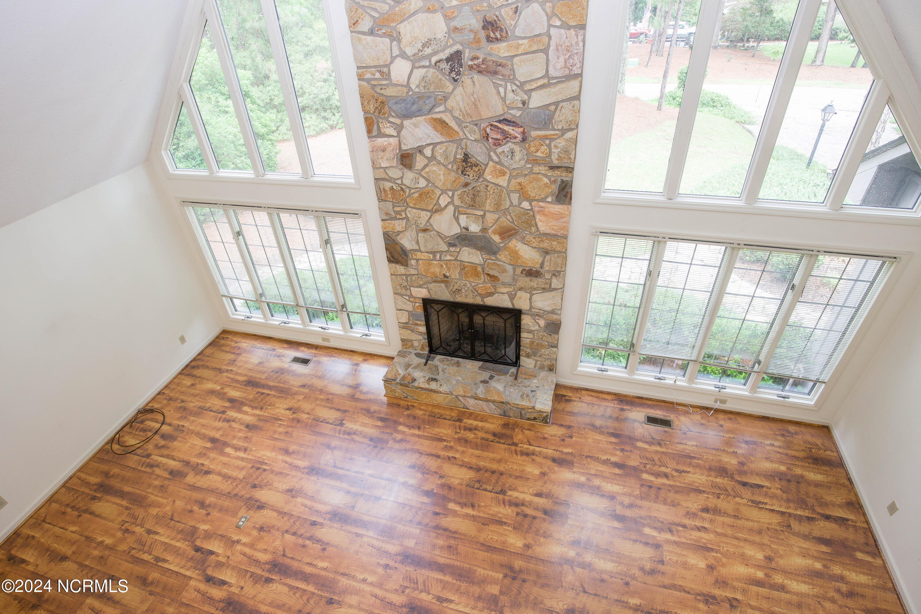620 Diamondhead Dr S-51