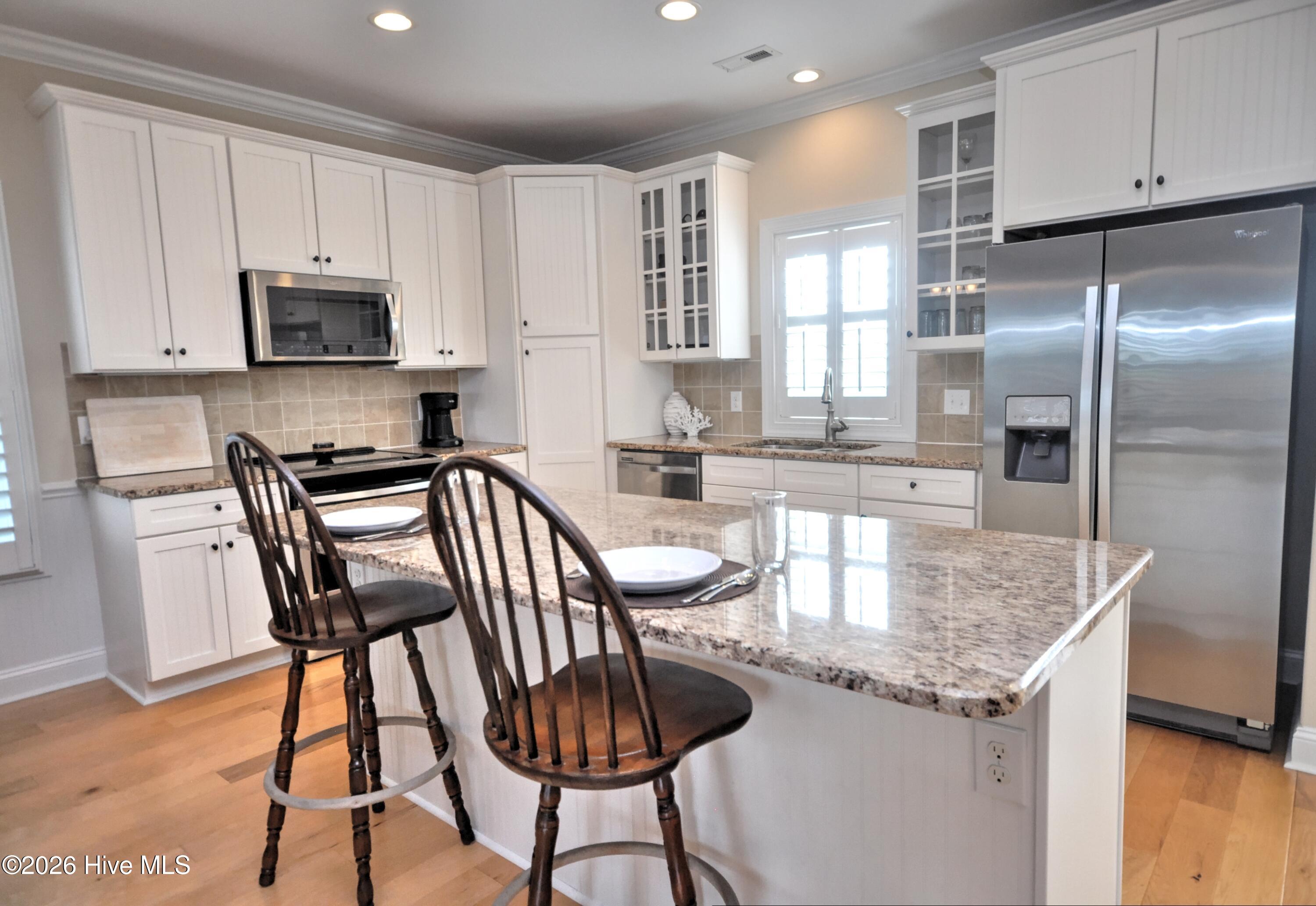 100558783 | Photo 12