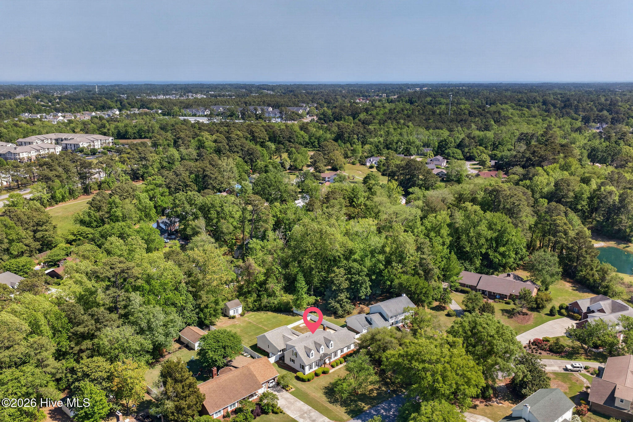 100567485 | Photo 53