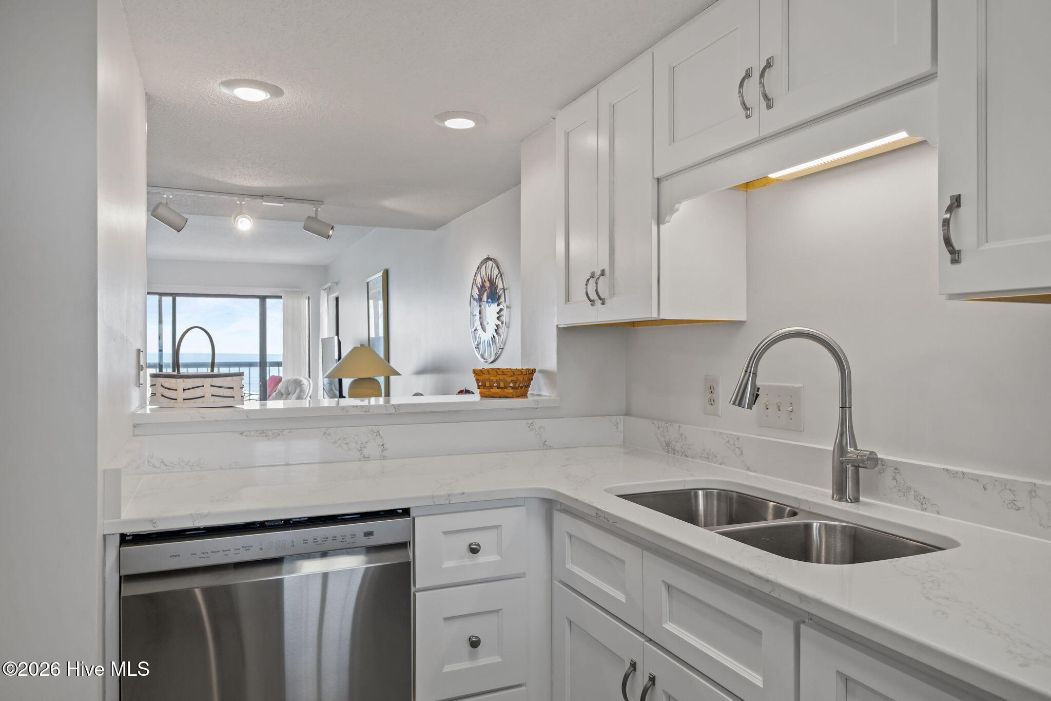 8801 Reed Drive UNIT 314w, Emerald Isle, NC, 28594