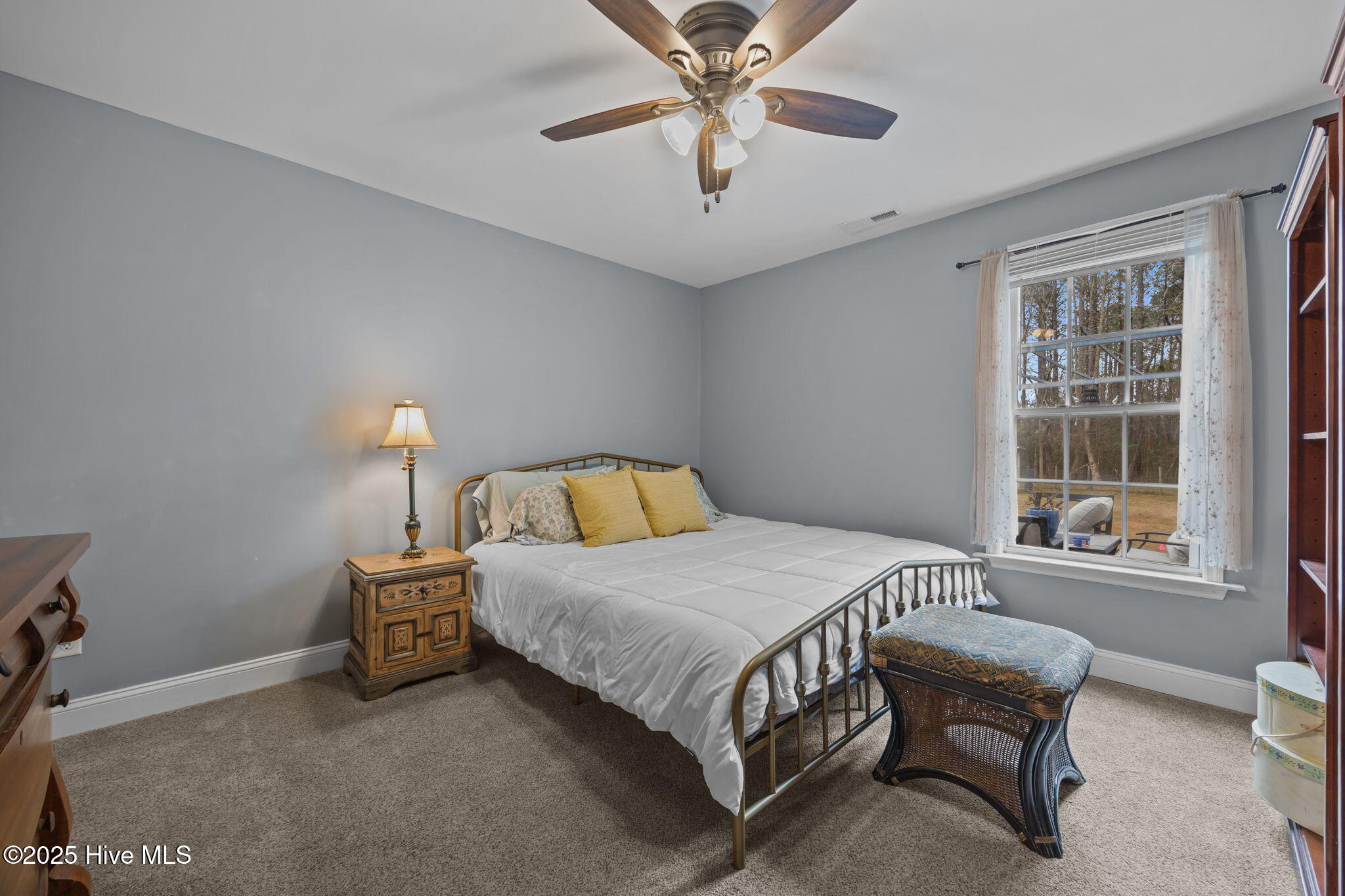 100544220 | Photo 21