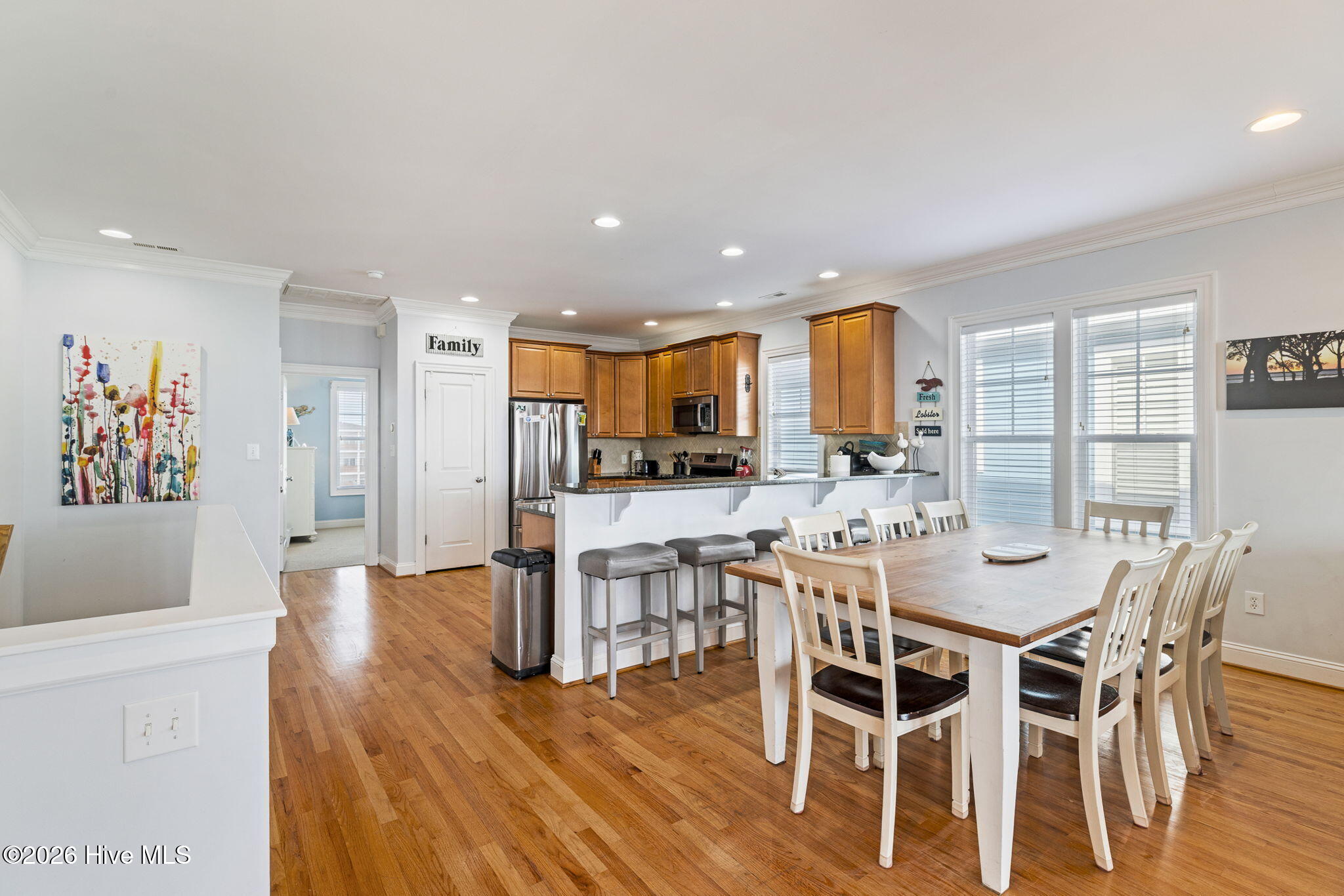 100551653 | Photo 13