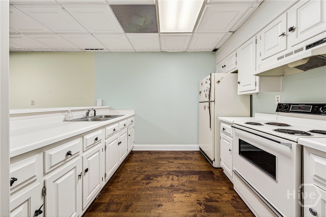 Basement Kitchen