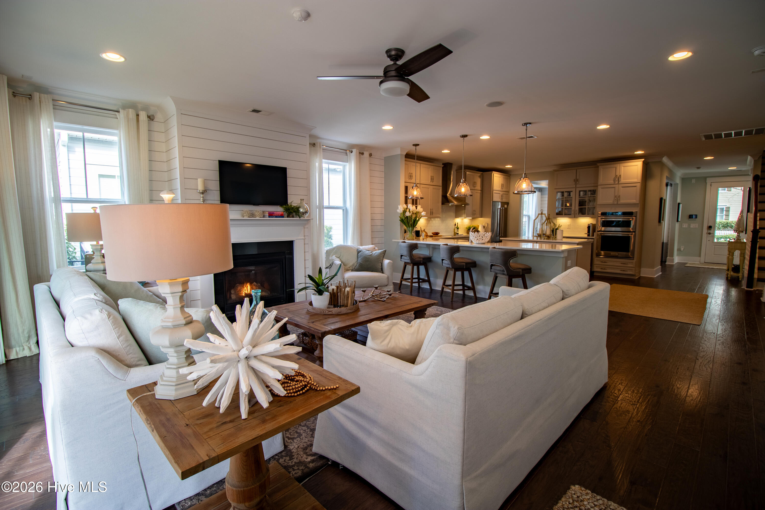 100552497 | Photo 21