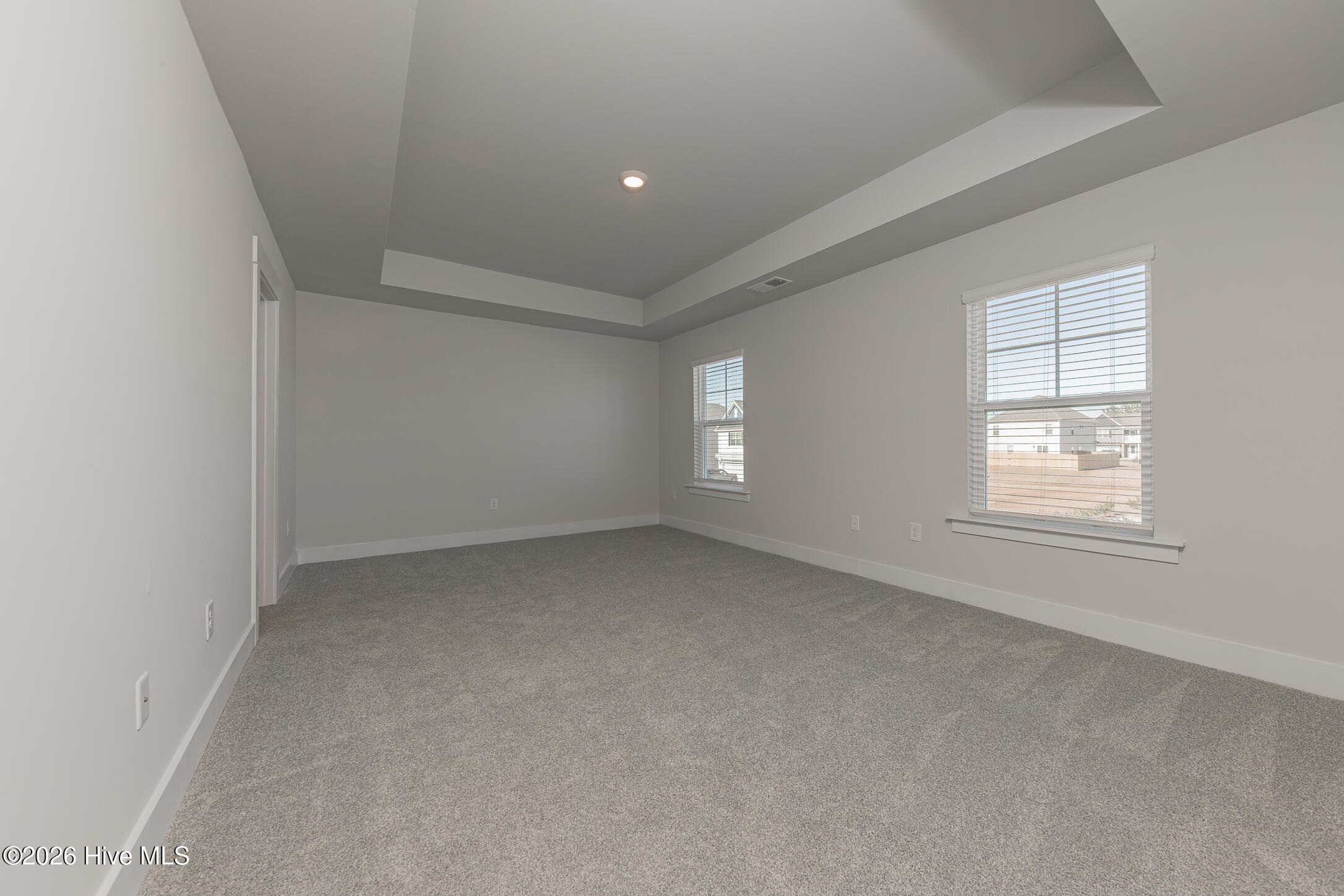 100547064 | Photo 10