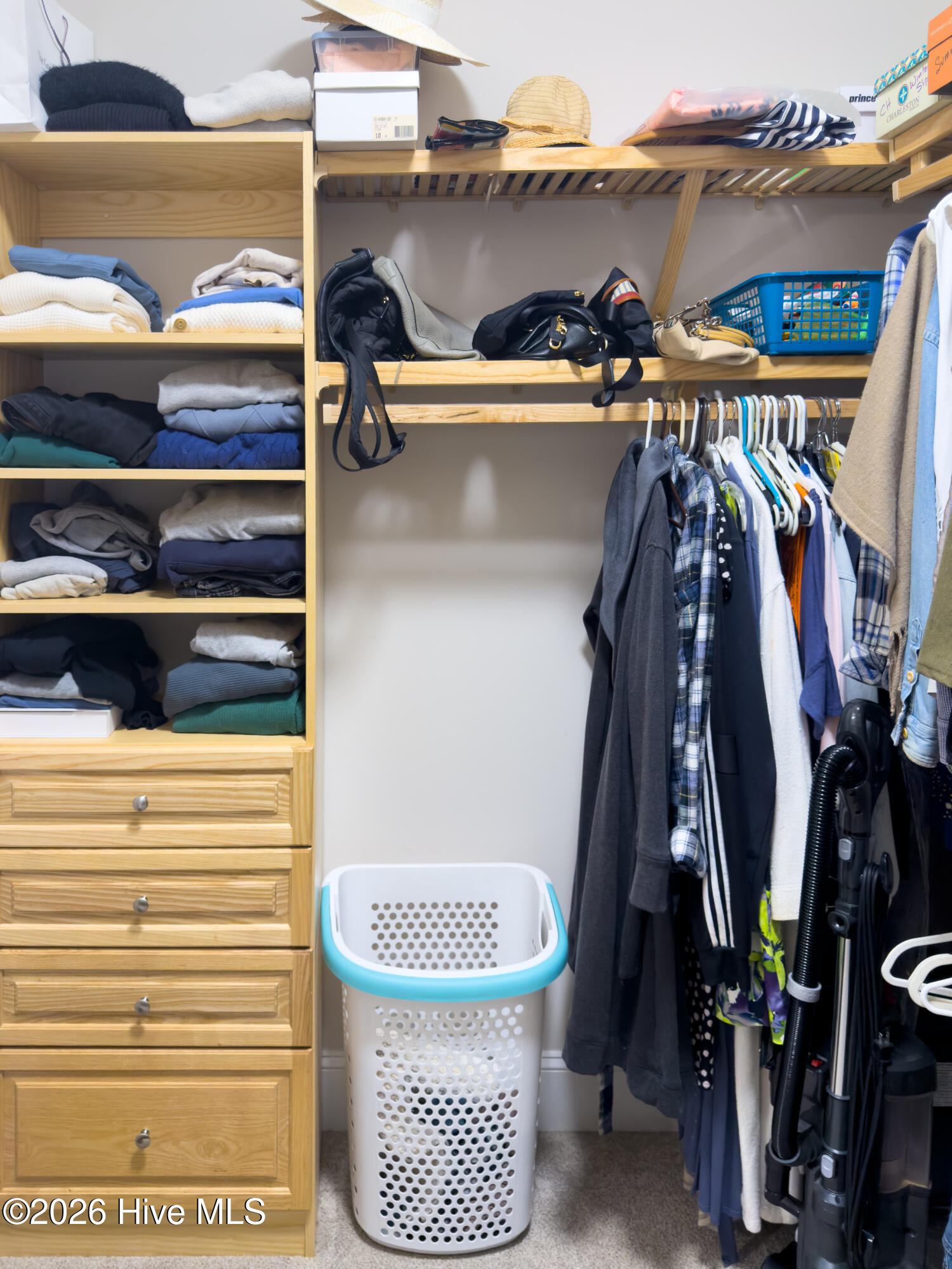 100559512 | Photo 32