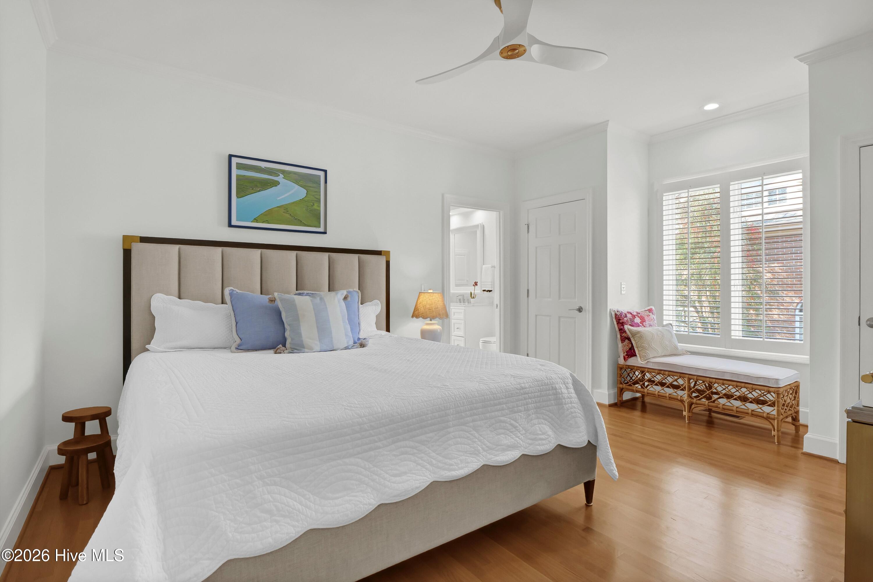 100552797 | Photo 37