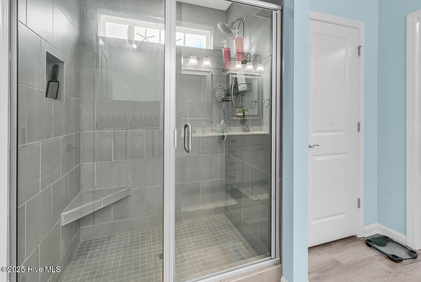 100539654 | Photo 33