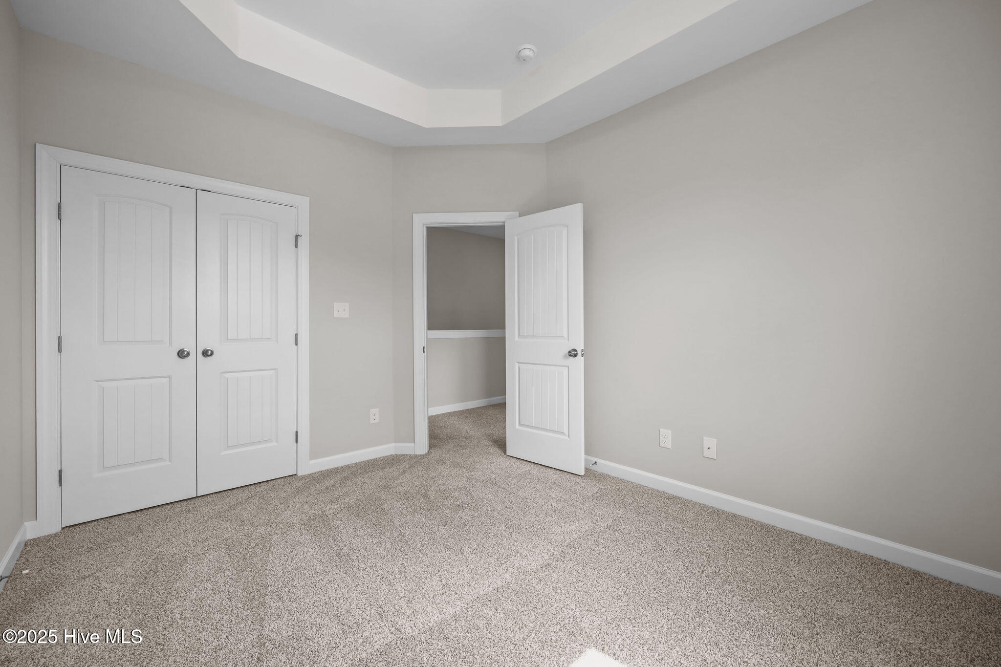 100504160 | Photo 26