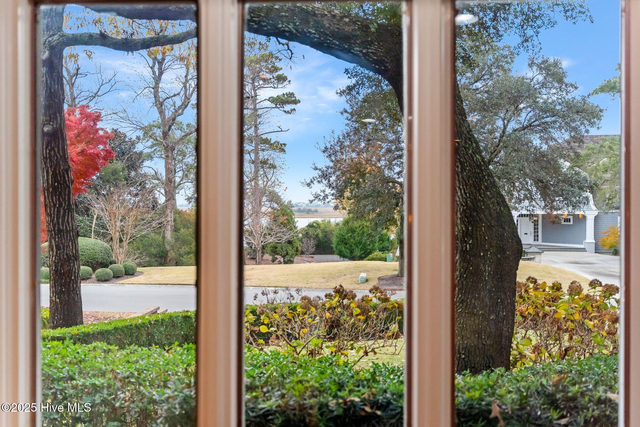 100530857 | Photo 22