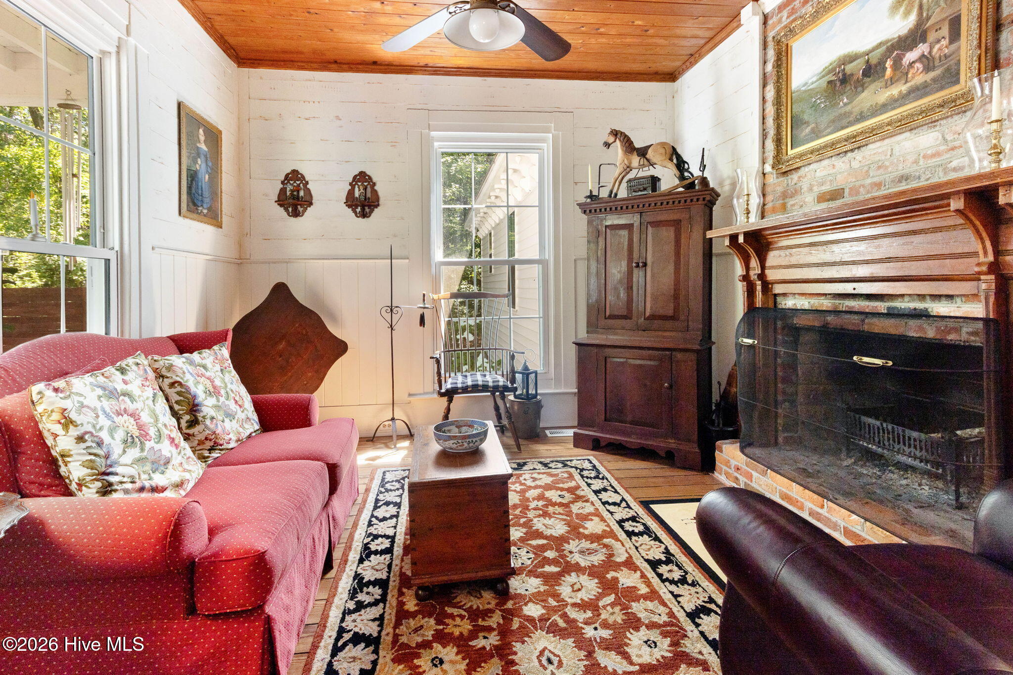 100554921 | Photo 29