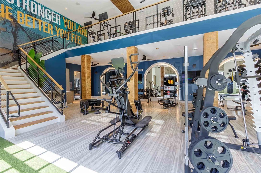 1150 E Perry Lane UNIT B4, Savannah, GA, 31404