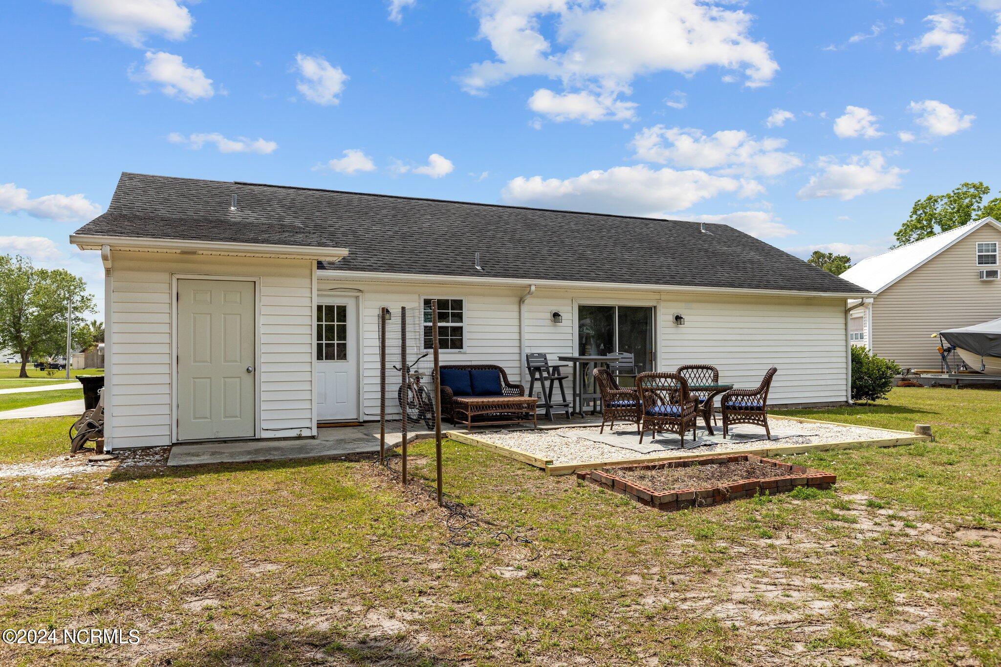 177 Avis Drive,Newport