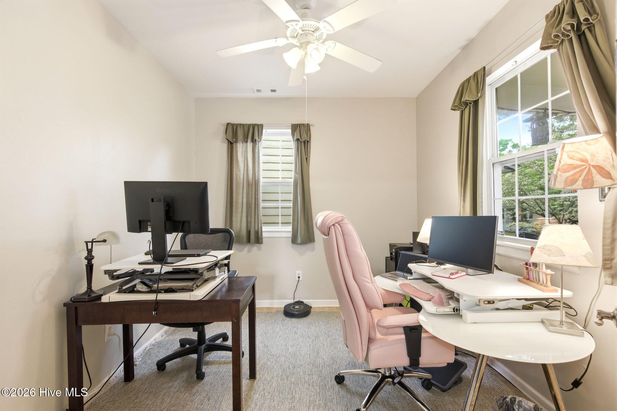 100564612 | Photo 28