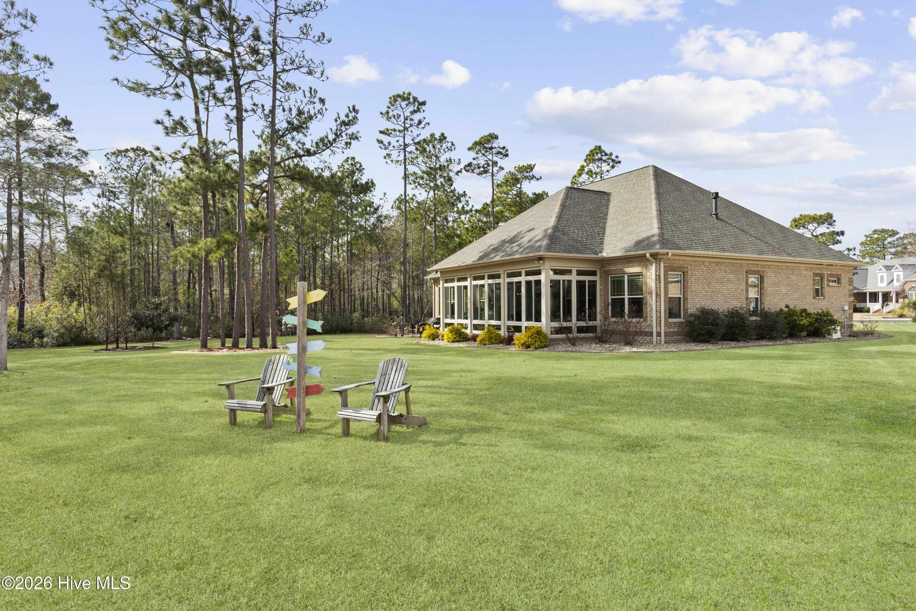 100551646 | Photo 43