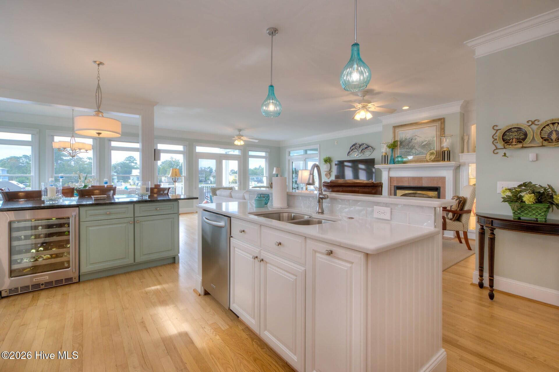 100553459 | Photo 29