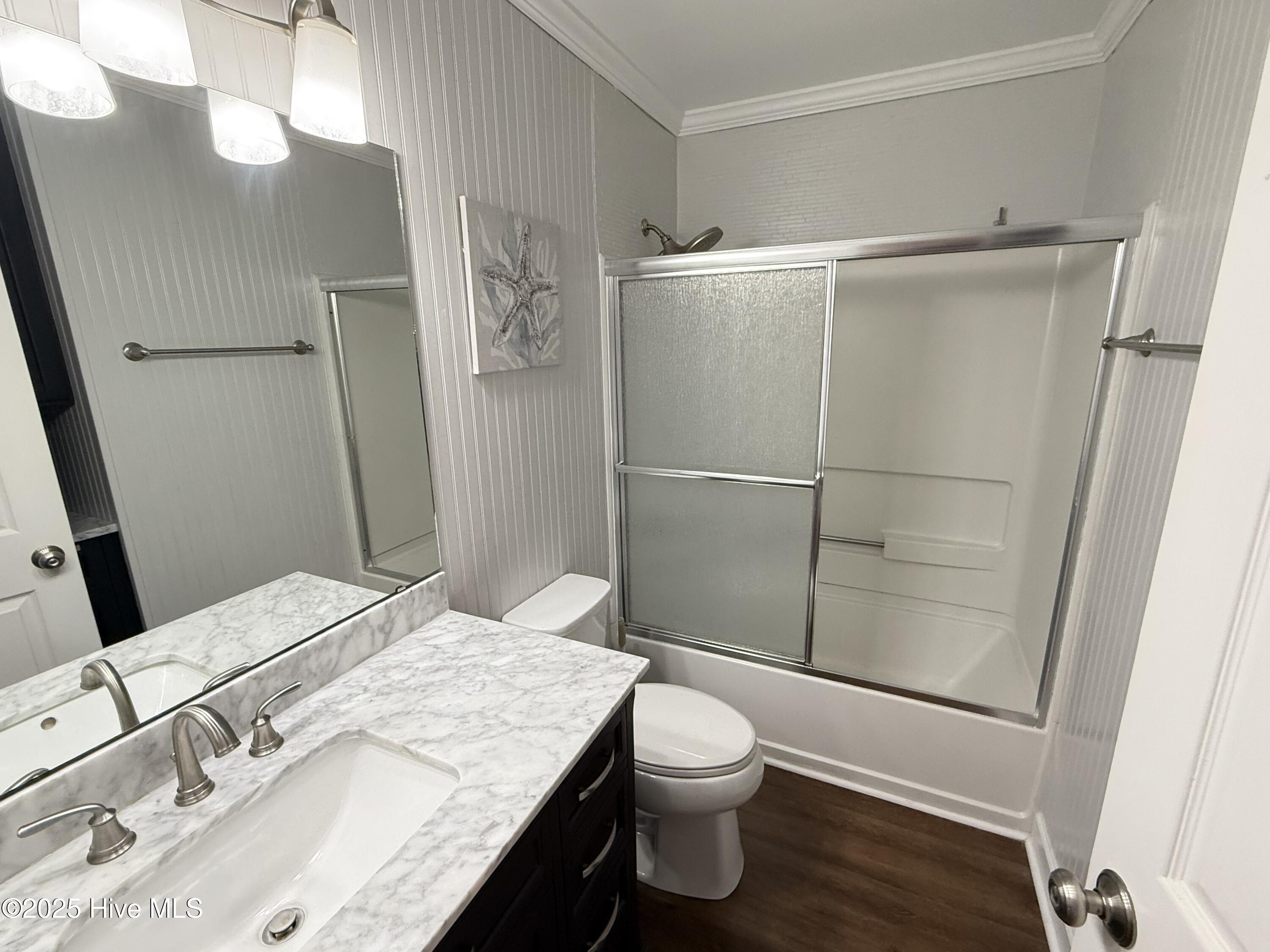 100495942 | Photo 14