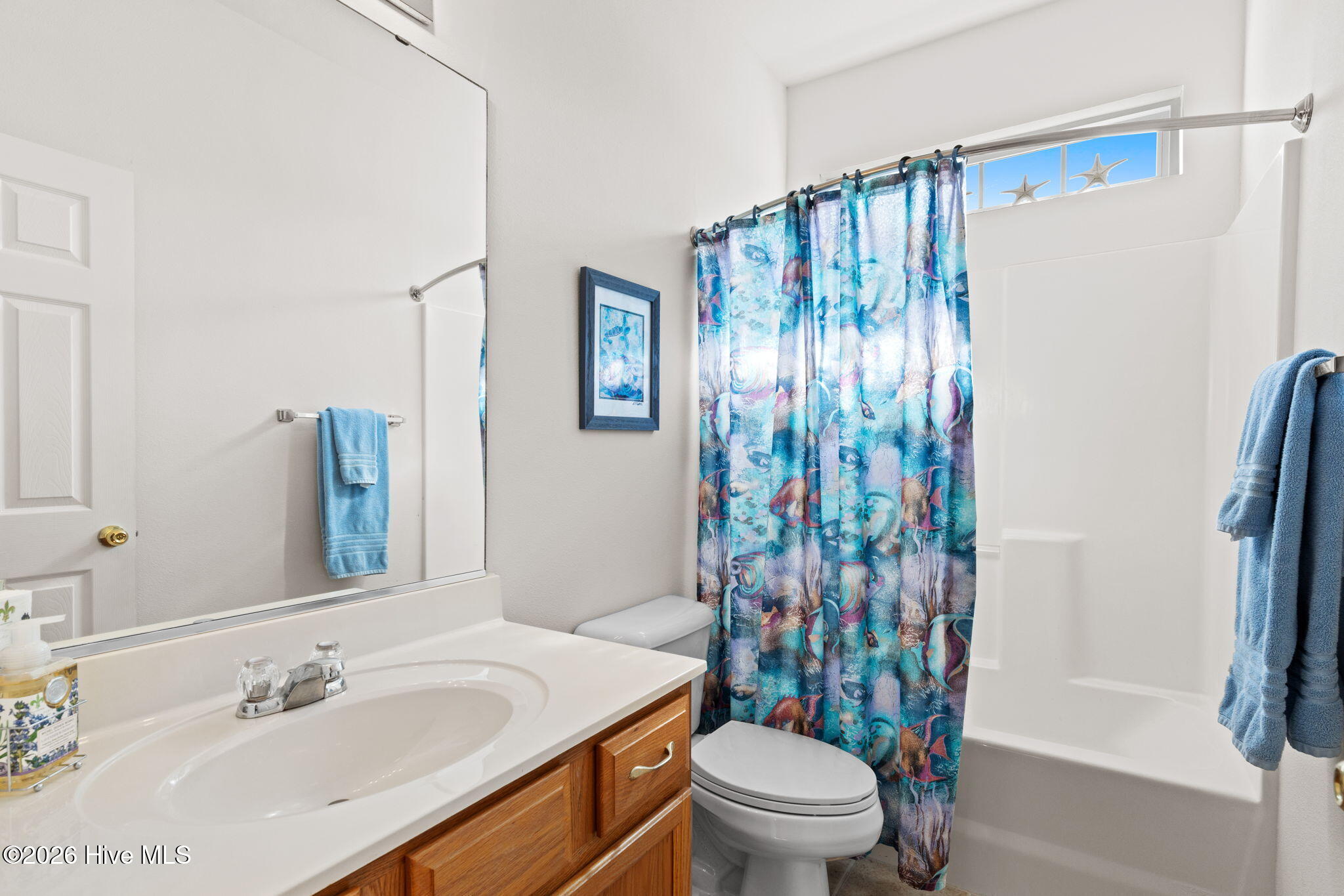 100558650 | Photo 25