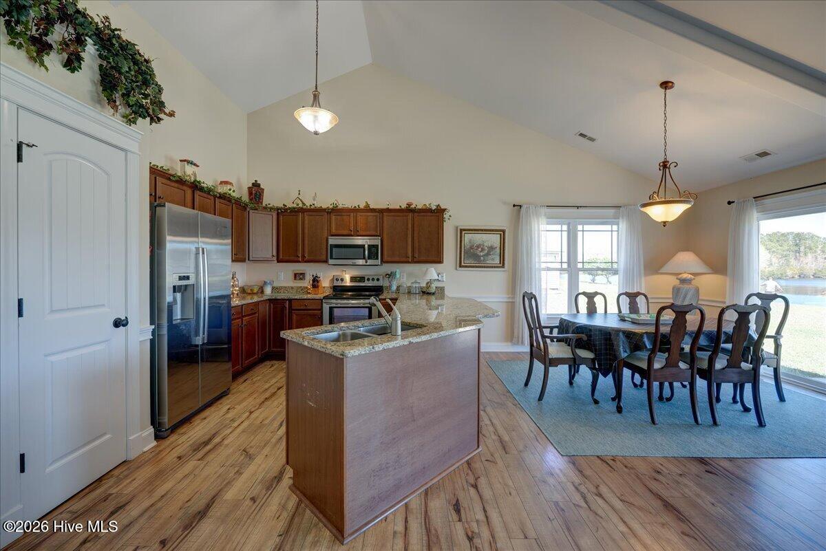 205 Antioch Lakes Road,New Bern