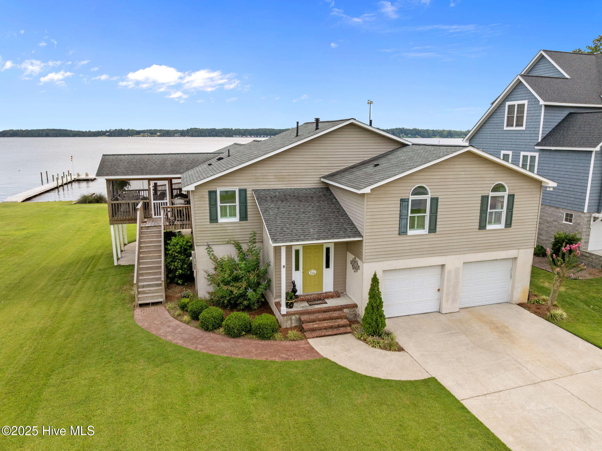 Homes for sale in Washington, NC | 68 Canal Ln, Washington, NC 27889 | MLS# 100527411