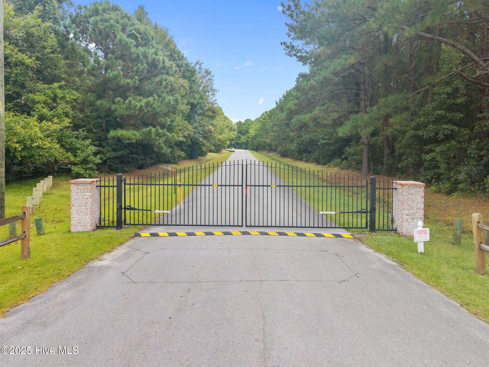 100530646 | Photo 56