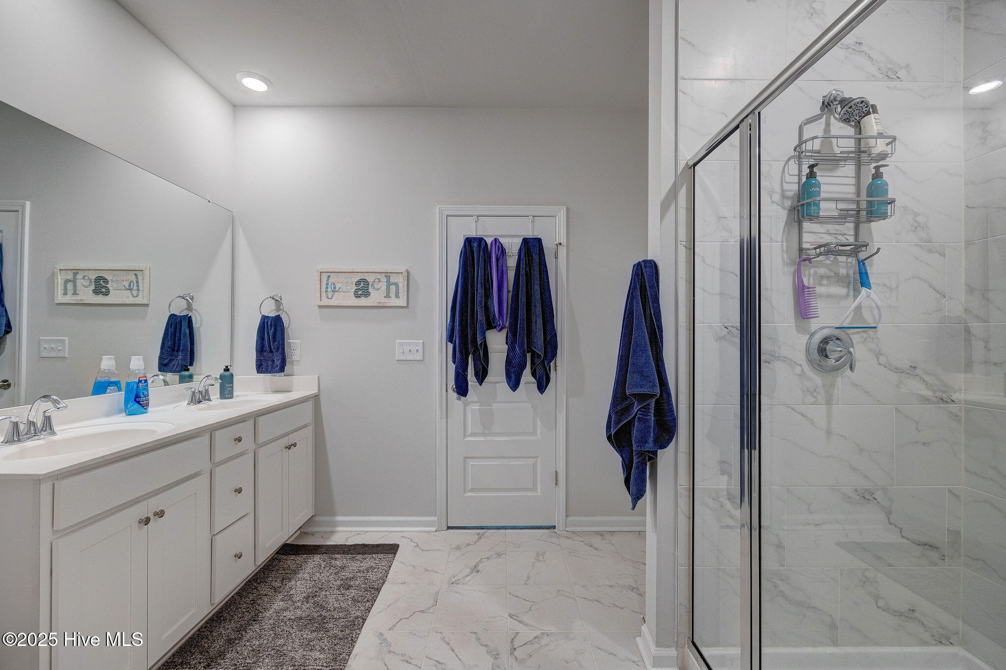 100506096 | Photo 27