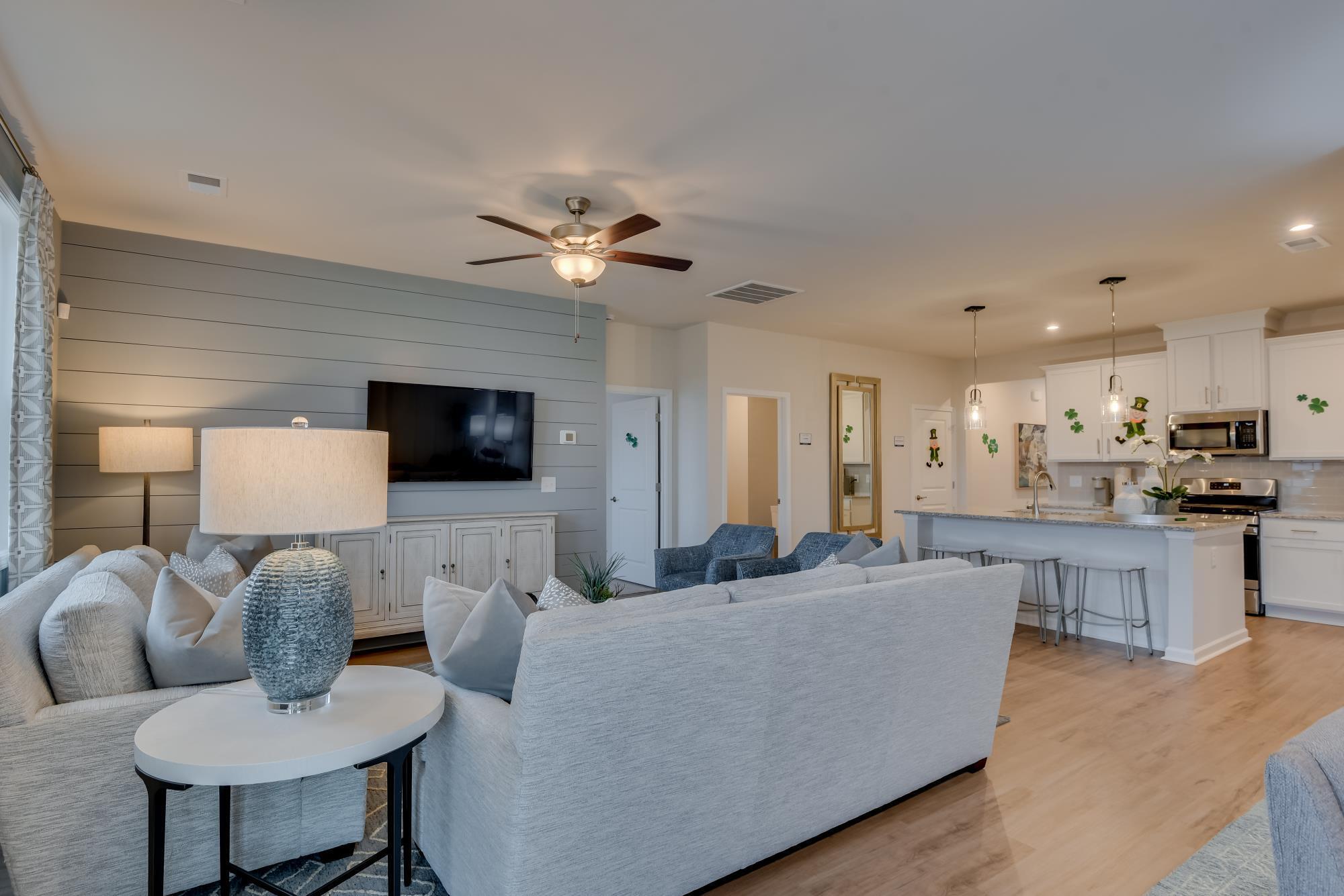 Easton Familty Room Kitchen