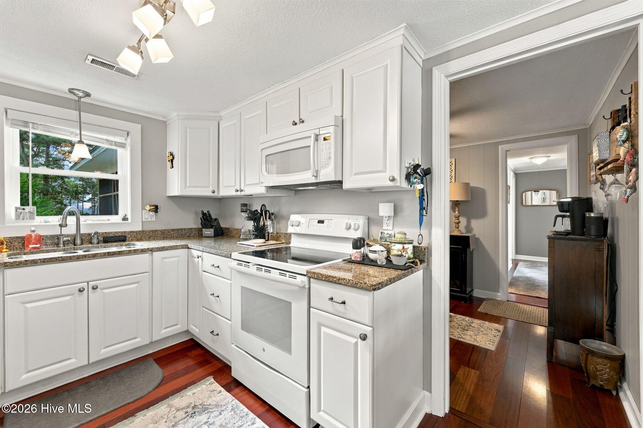 57 Mercer Drive,Merritt