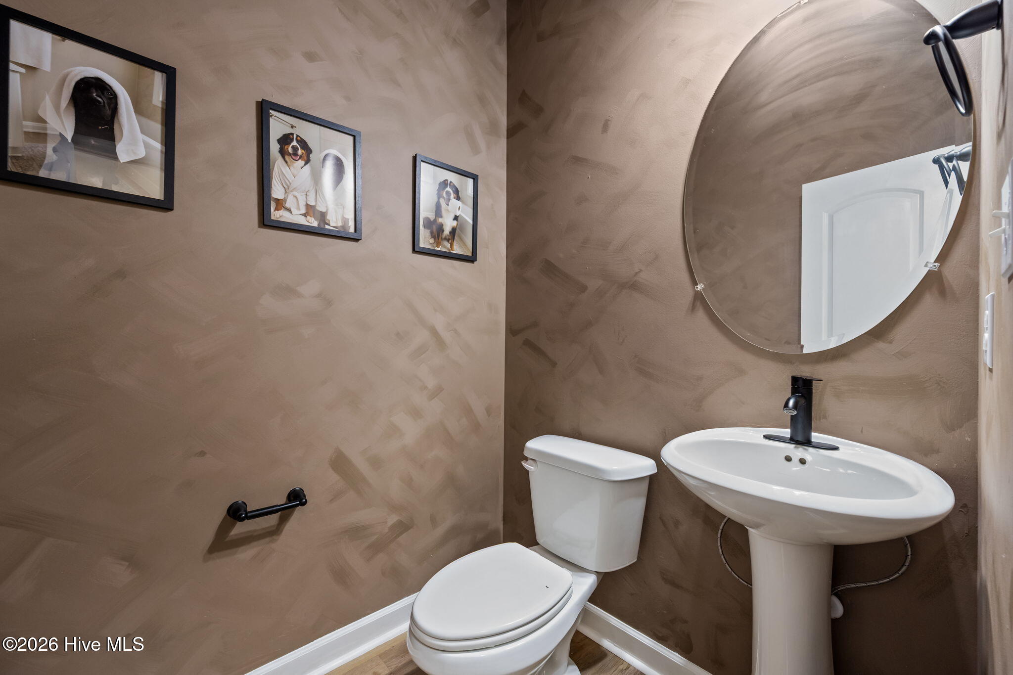 100567212 | Photo 15