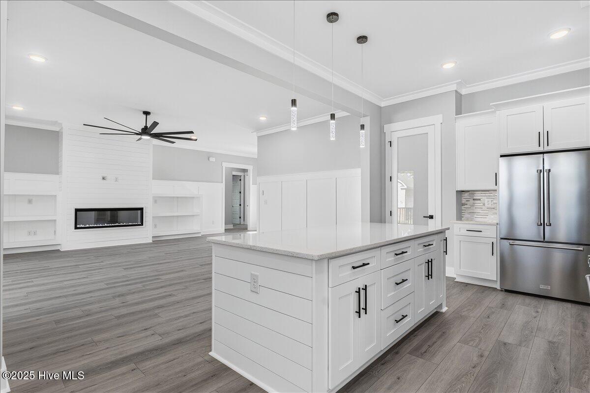 100541548 | Photo 50