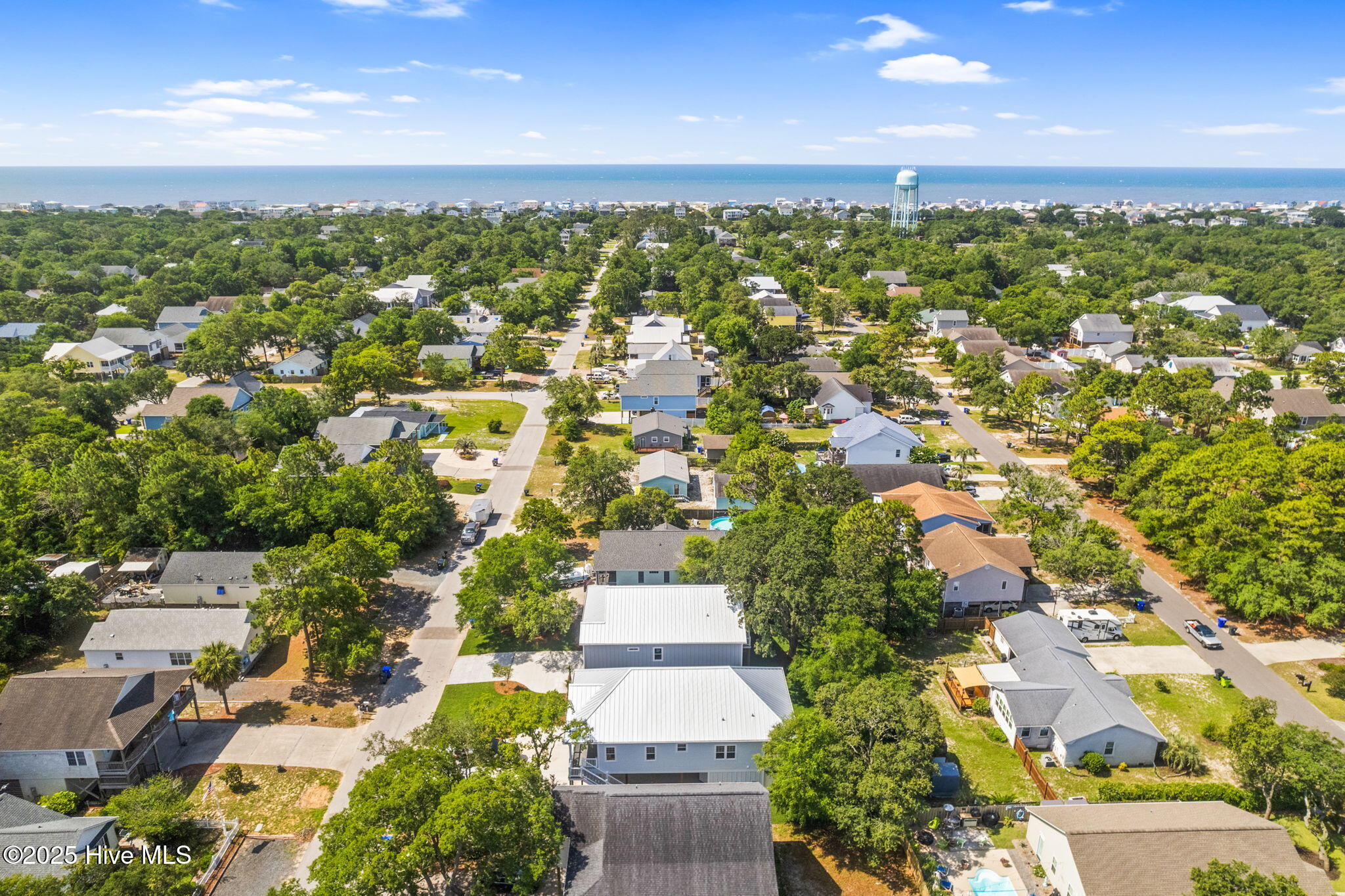 100523673 | Photo 51