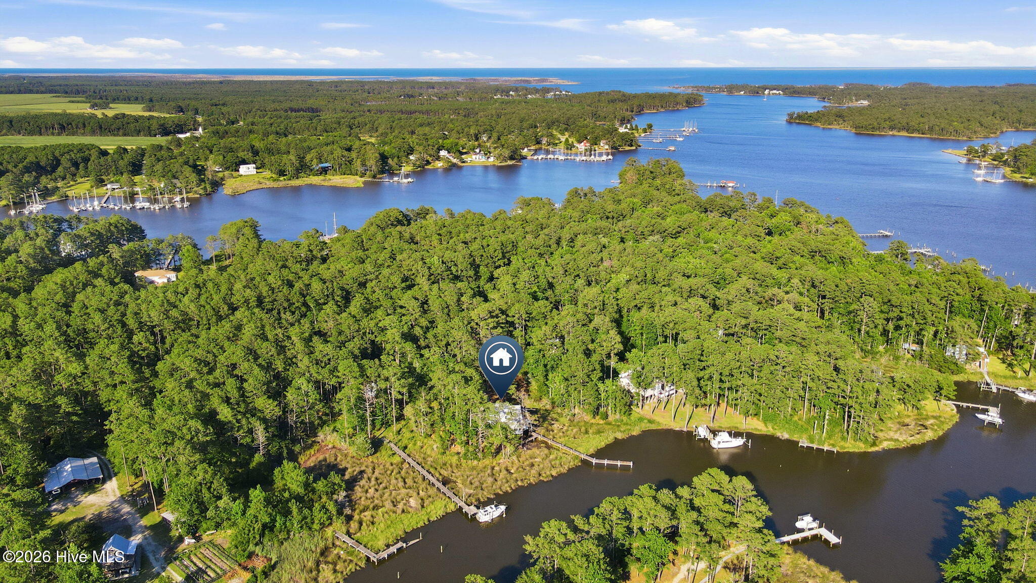 954 Fork Point Road,Oriental