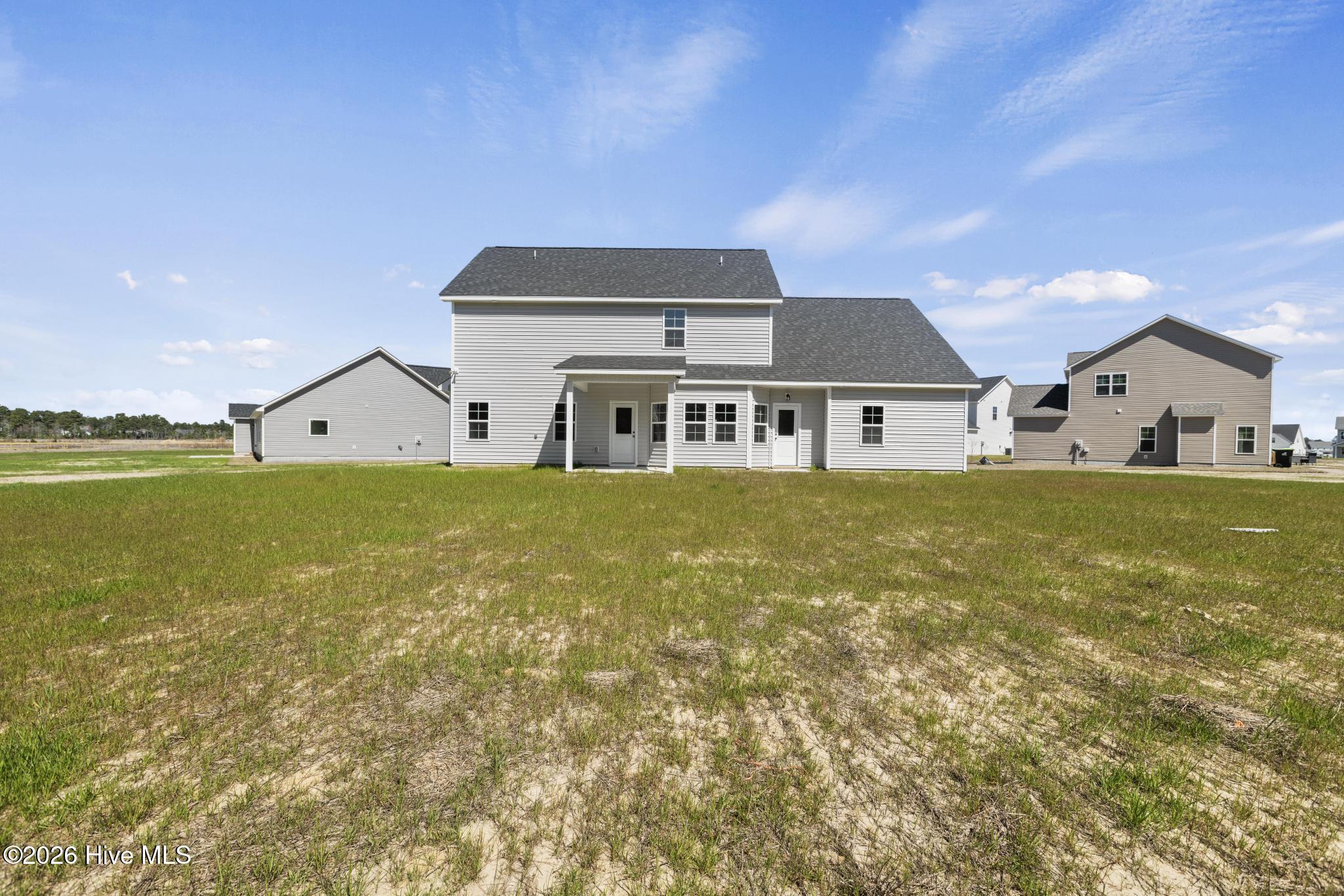 100544649 | Photo 38