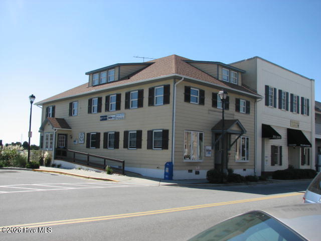 412 Front Street/3rd floor office space