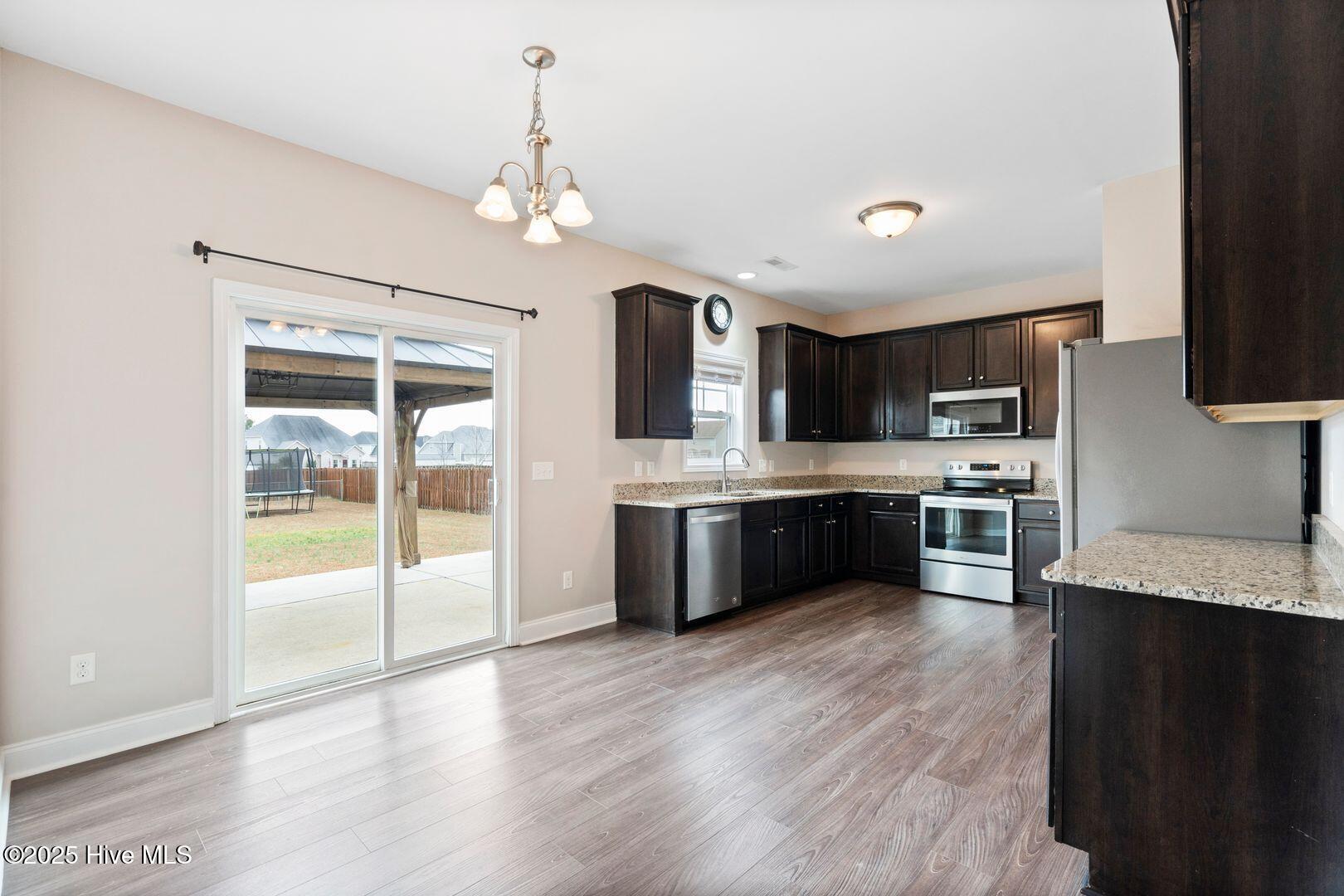 111 Saw Grass Drive, Maple Hill, NC 28454 – photo 14: 6931c398edec4a6464ea4aec