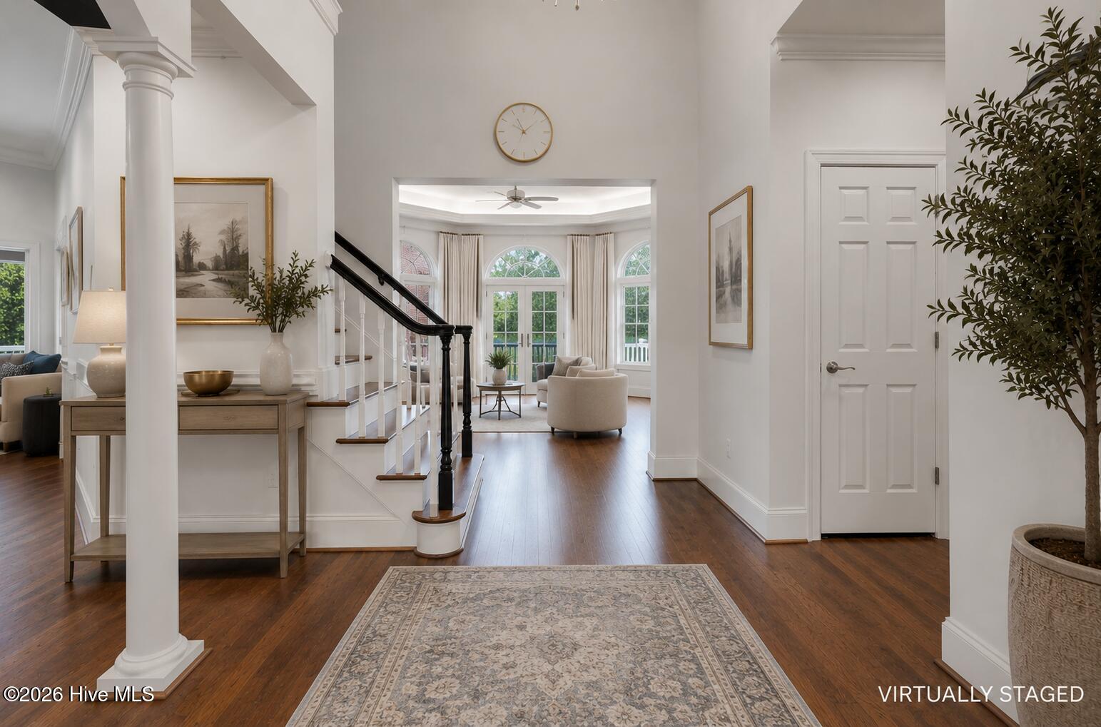 Virtually Staged - Entryway