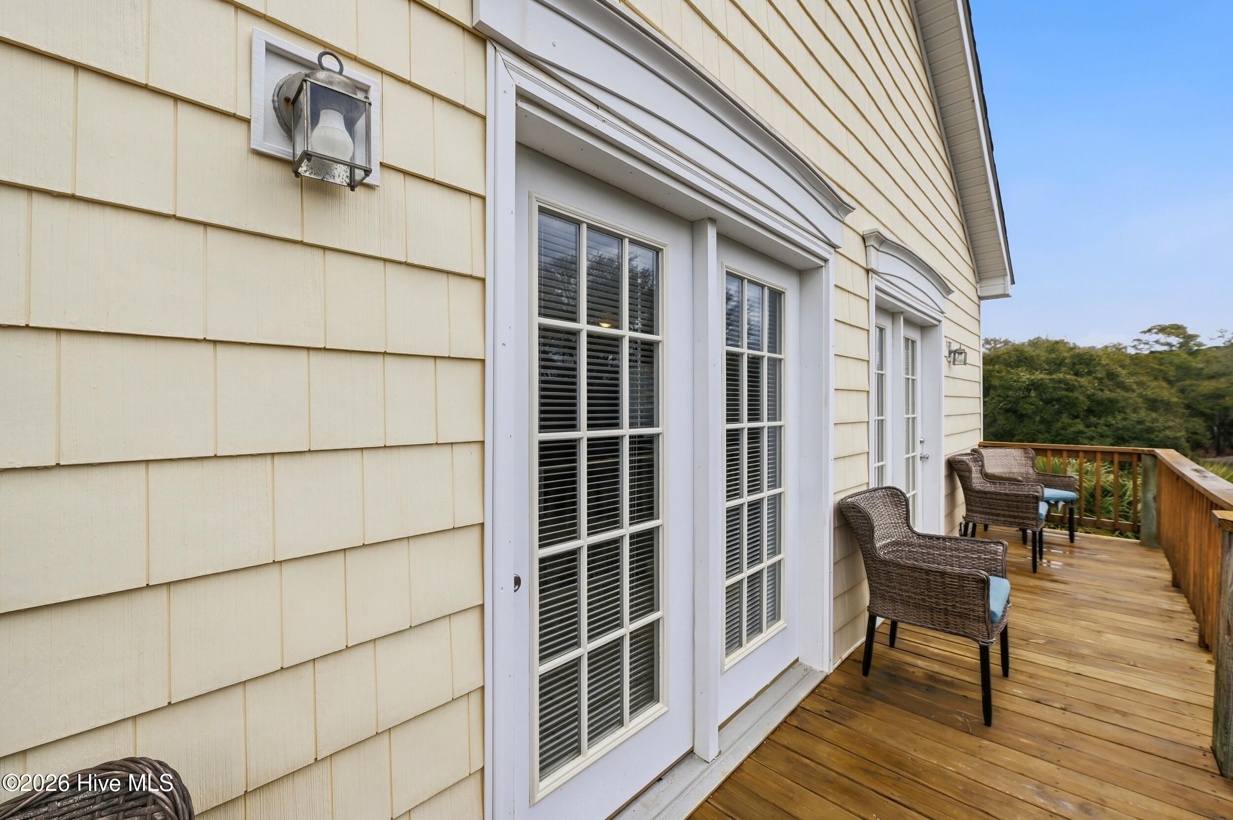 100557500 | Photo 40