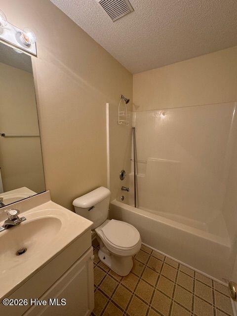 100549600 | Photo 11