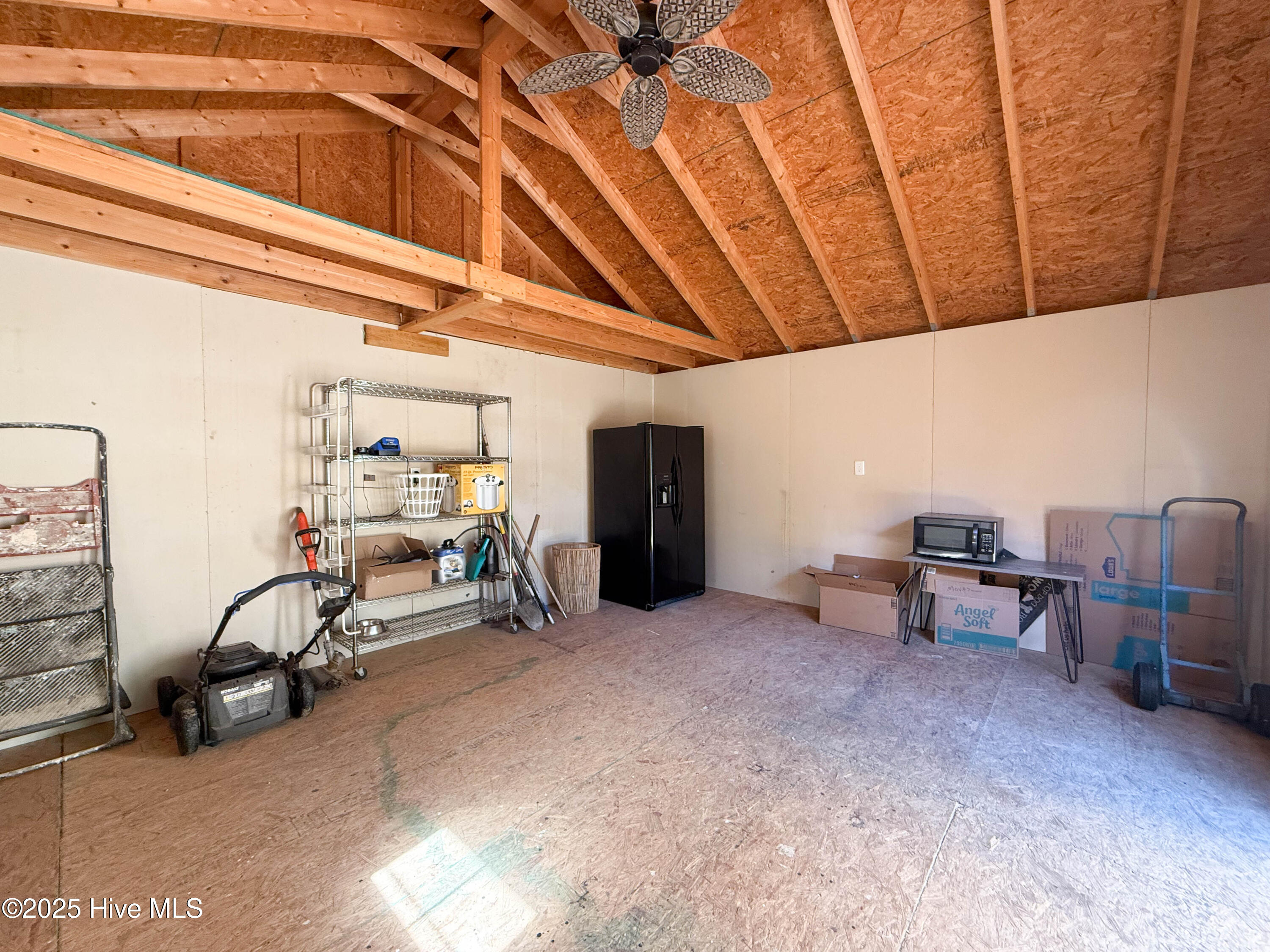 100540094 | Photo 66