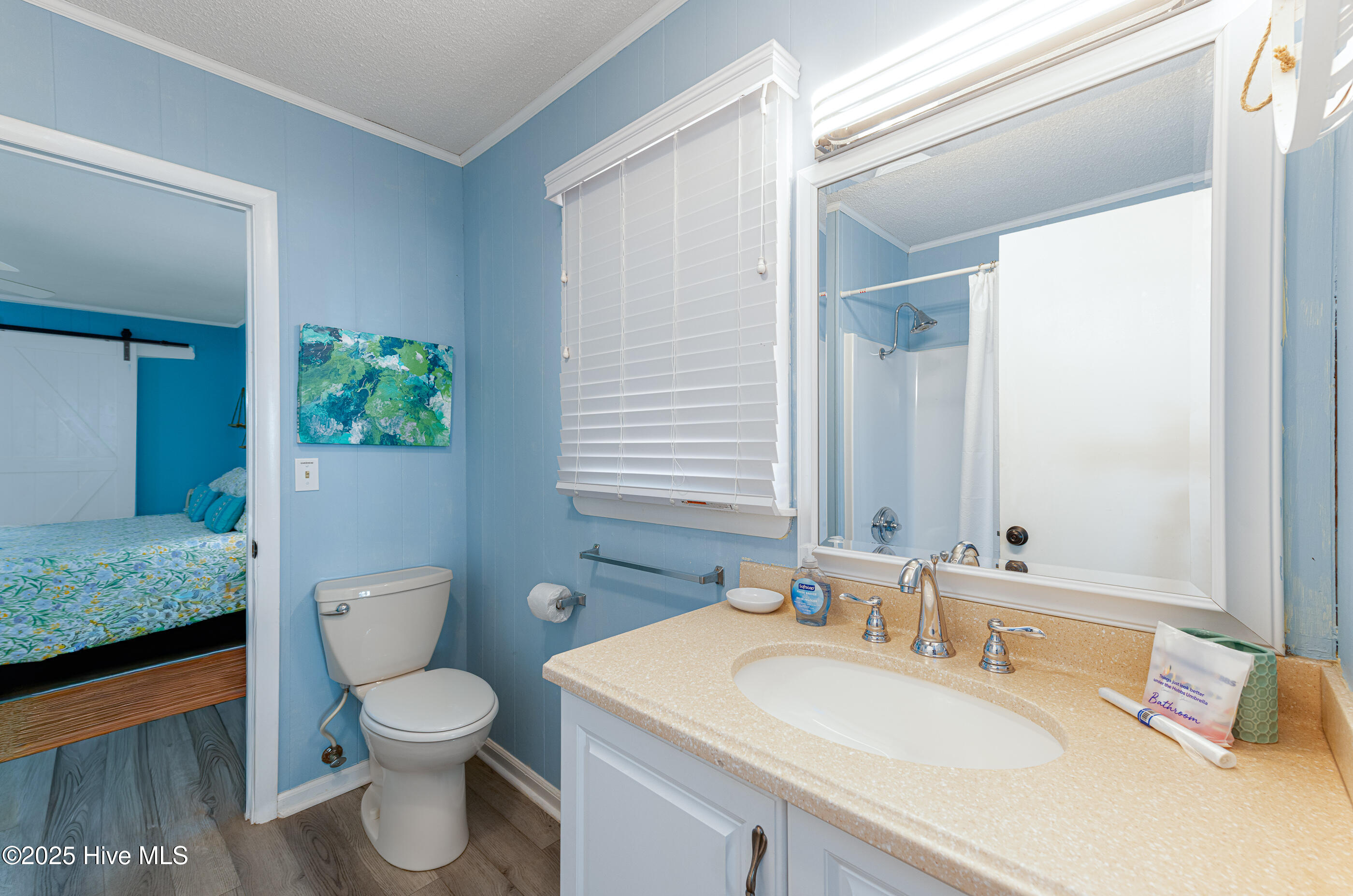 100557462 | Photo 37