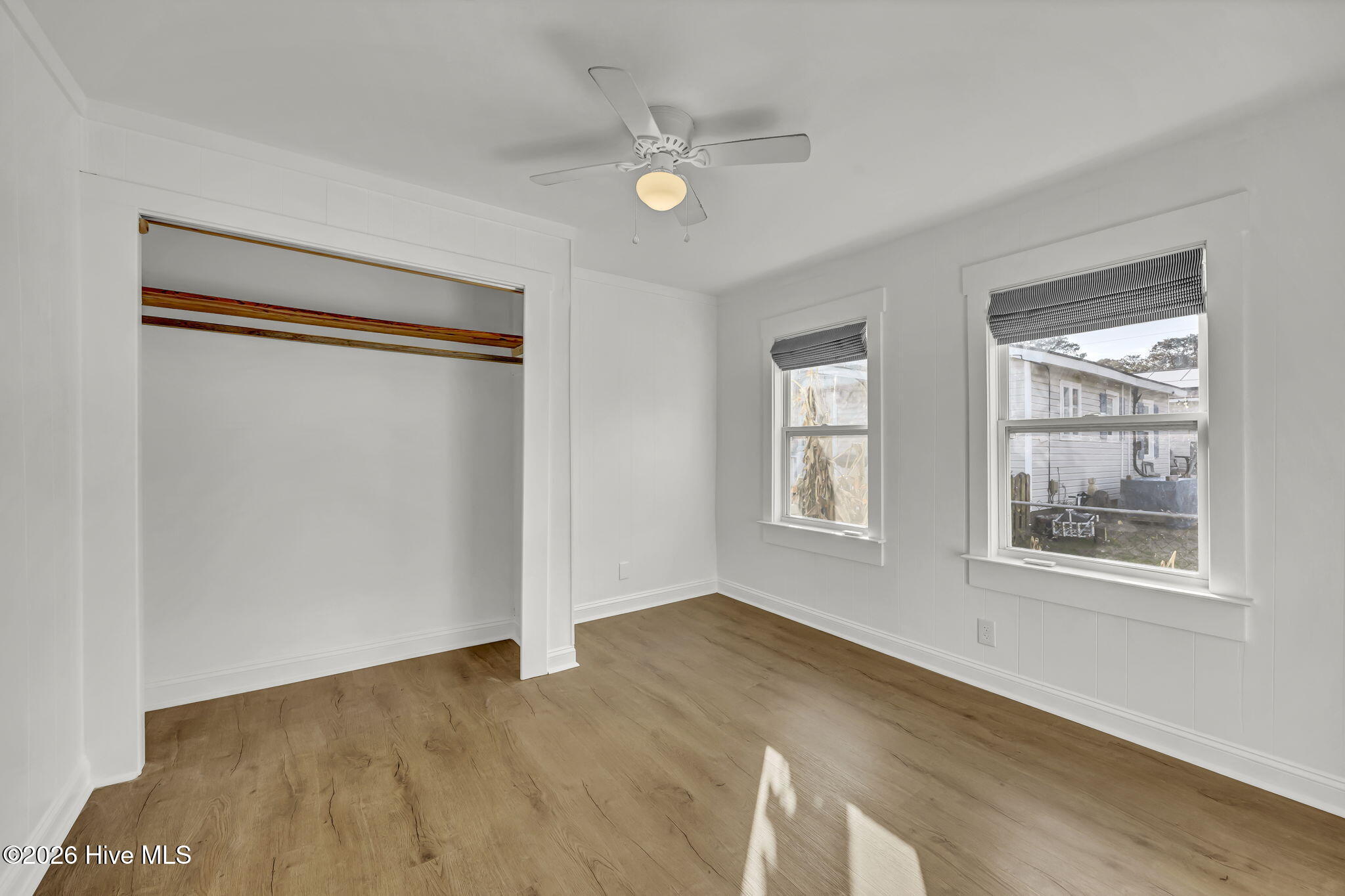 100554586 | Photo 14