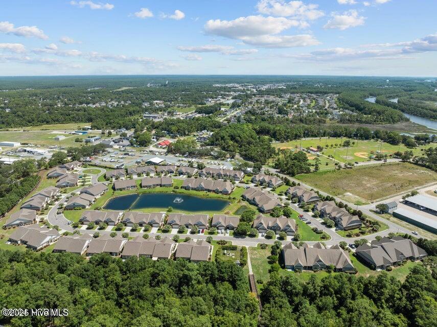 100550184 | Photo 49