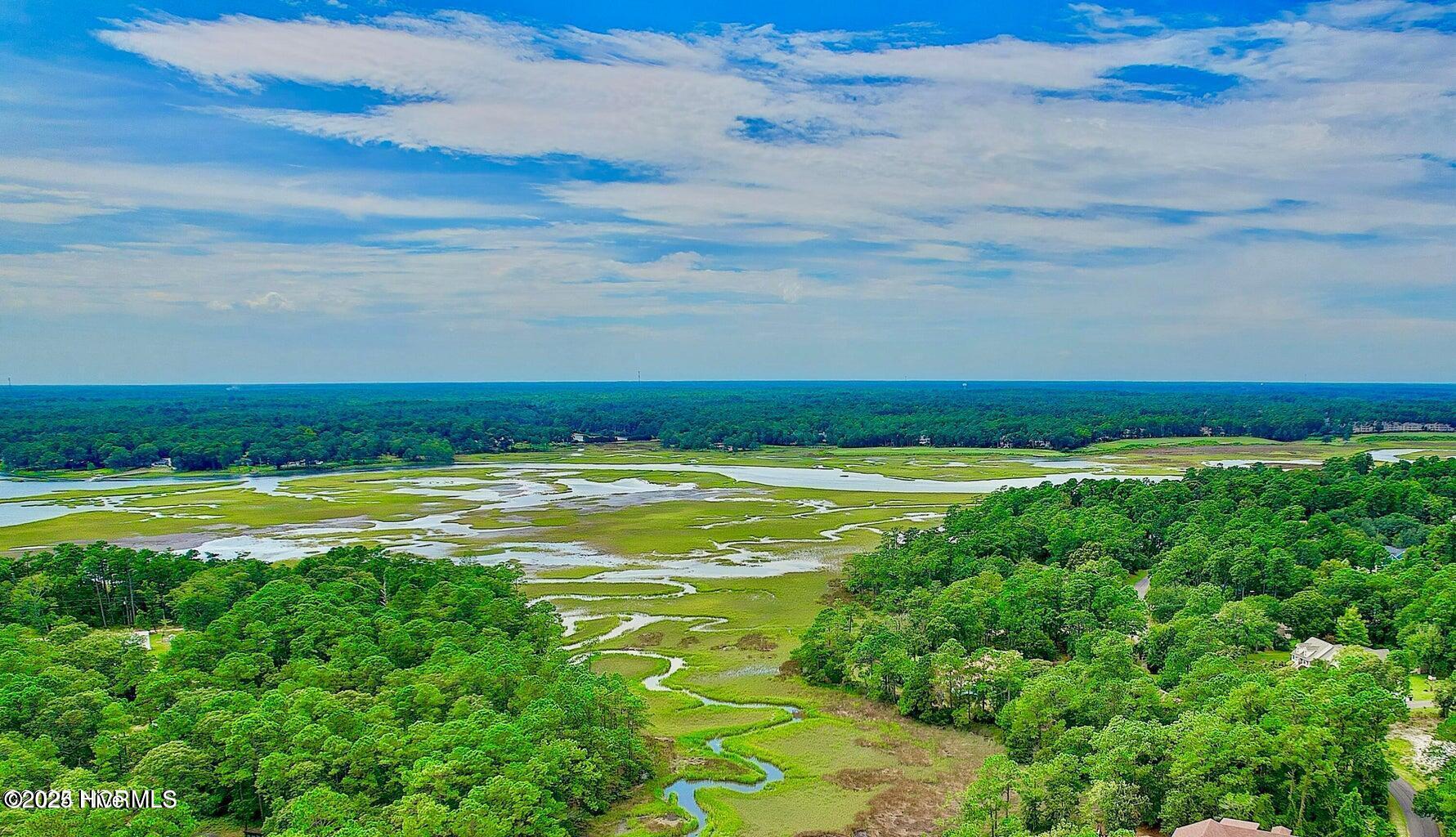 100518606 | Photo 45