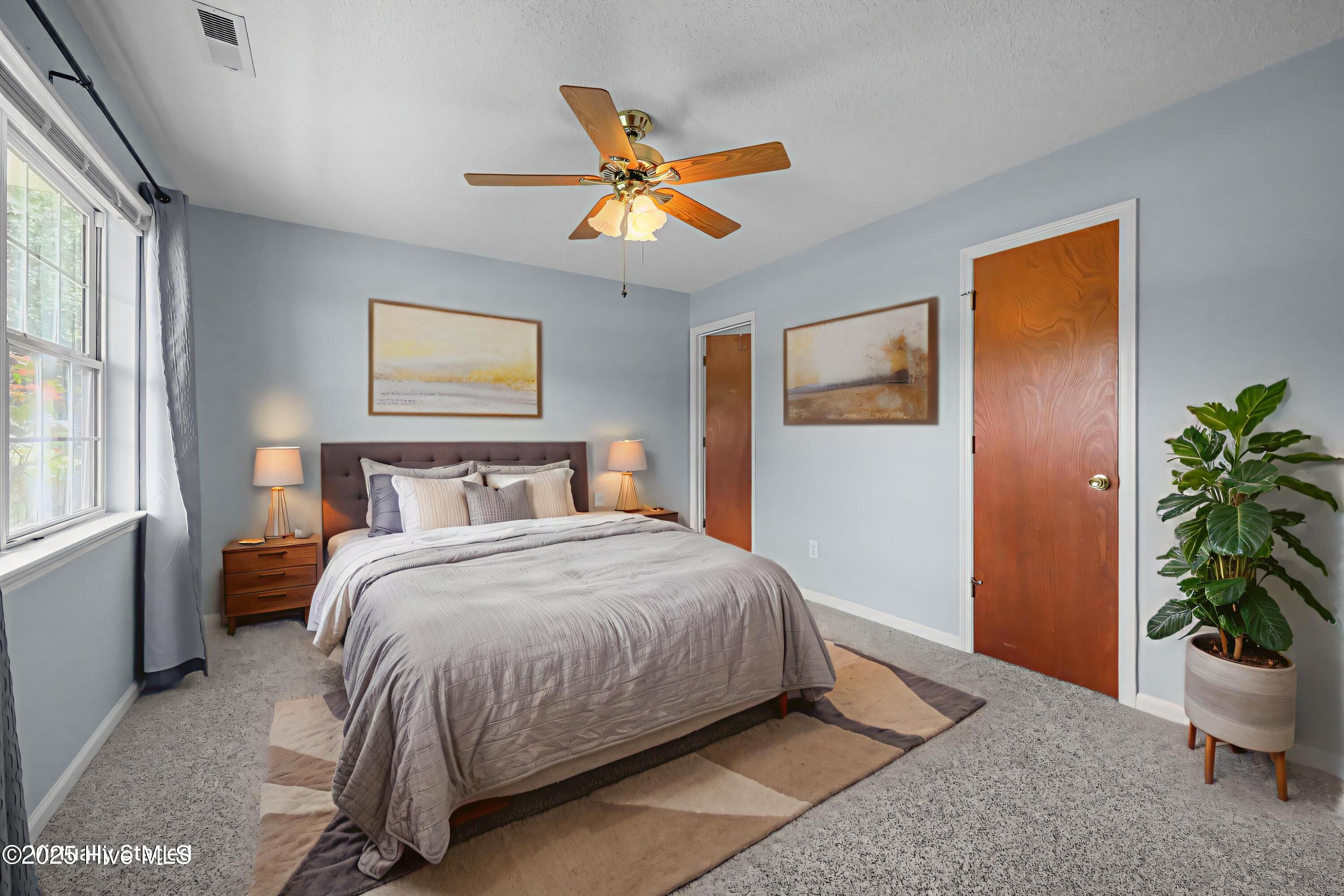 513 Emily Loop, Jacksonville, NC 28540 – photo 11: 7-web-or-mls-513-Emily-Loop-13 - 5