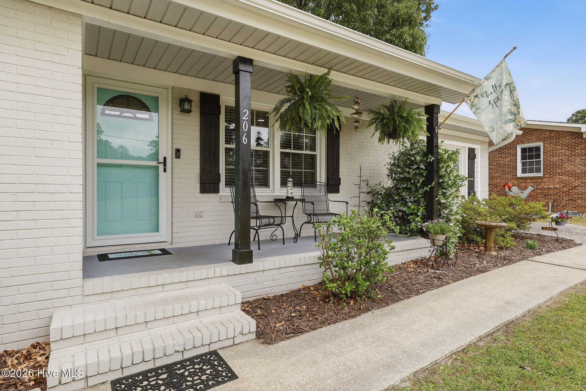 100570539 | Photo 54