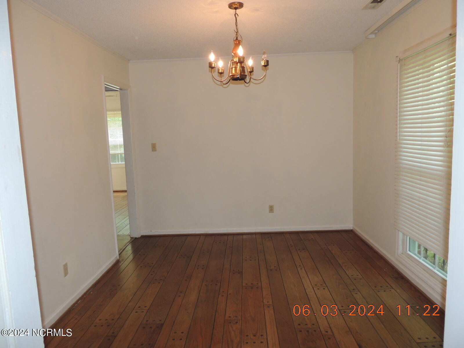 100450812 | Photo 12