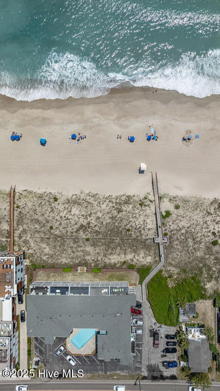 100538922 | Photo 22