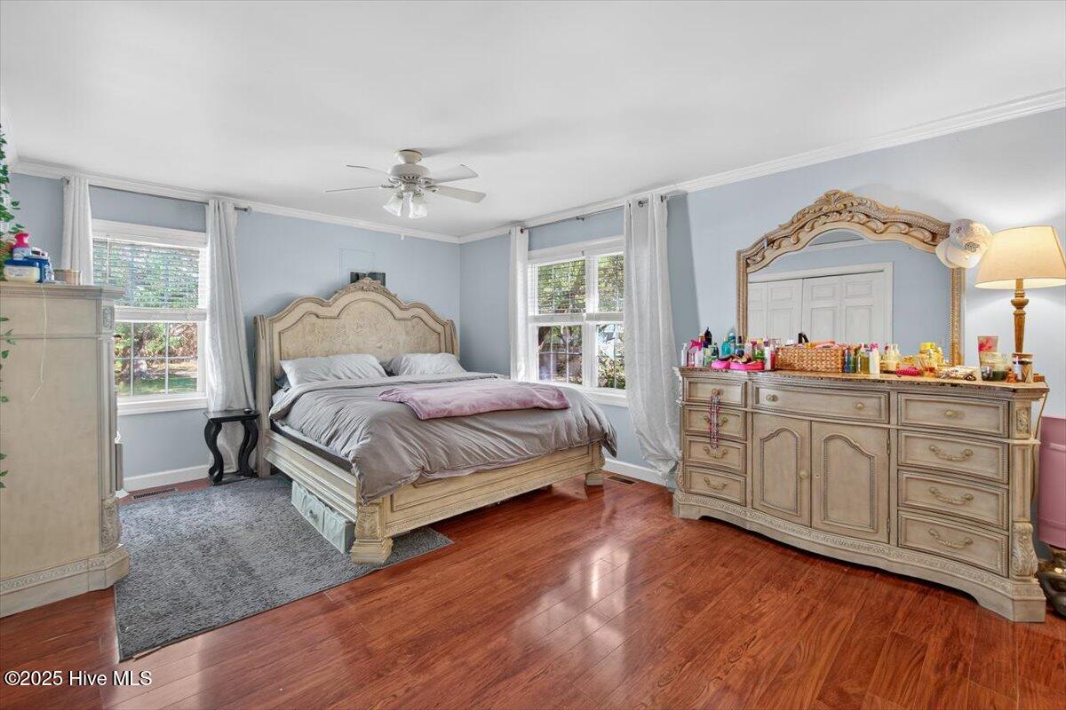 100539192 | Photo 13